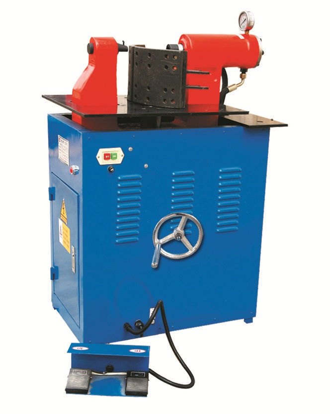 電動(dòng)液壓制動蹄(ti)片投鉚機